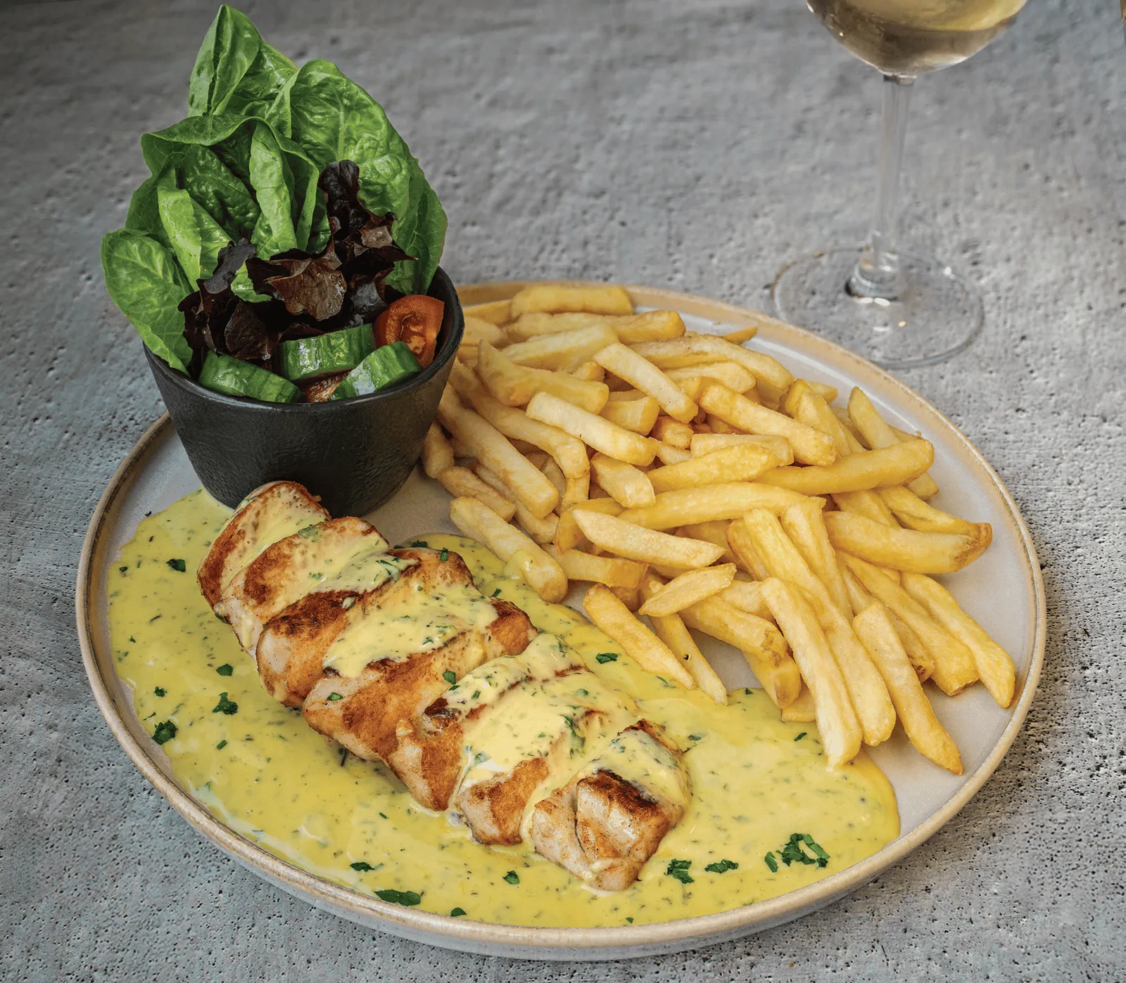 Cafe de Paris Soslu Tavuk